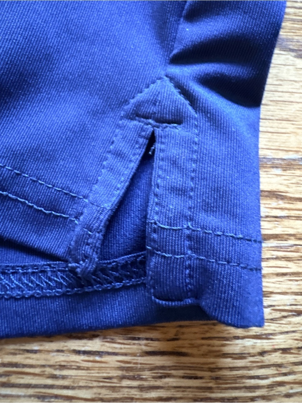 Southern Tide Boys XL (16) Short Sleeve Navy Blue Polo - great condition! - Picture 7 of 16
